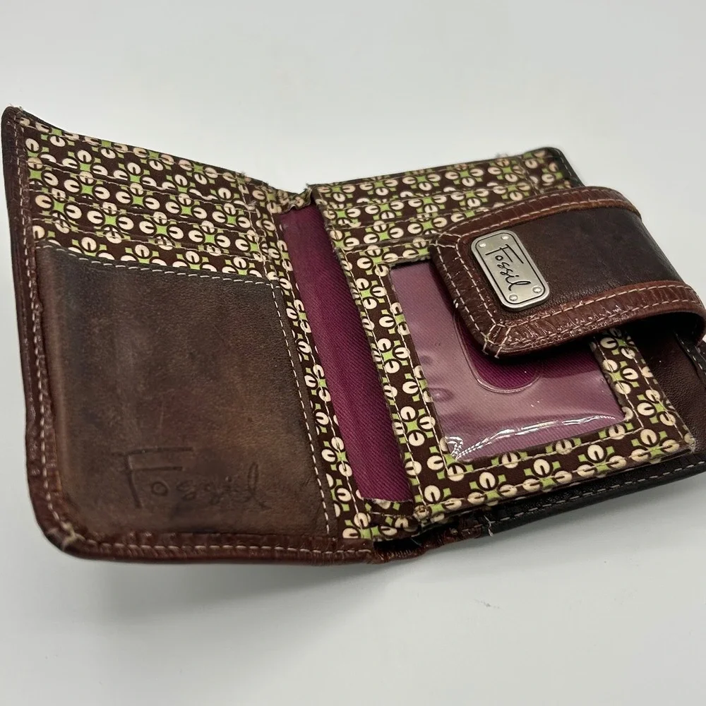 Fossil Vintage Brown Leather Bifold Wallet Distressed Contrast Stitch Boho